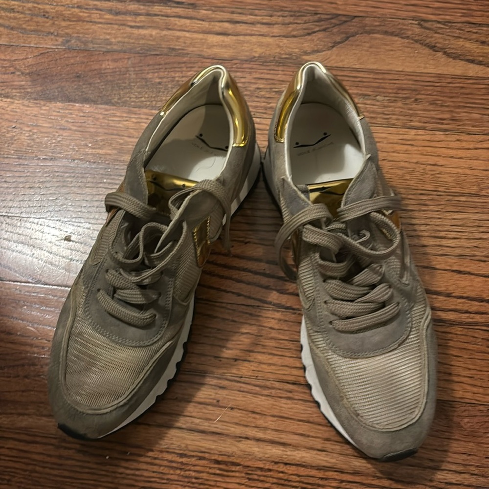 Voile Blanche Women's Julia Sneaker Suede Goat Skin - Medium size 41